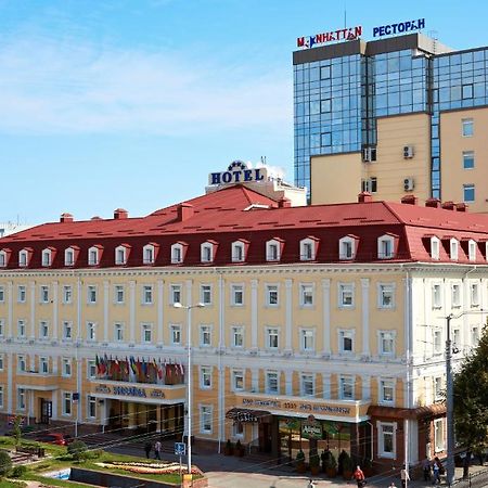 Hotel Ukraine Rivne Exterior photo